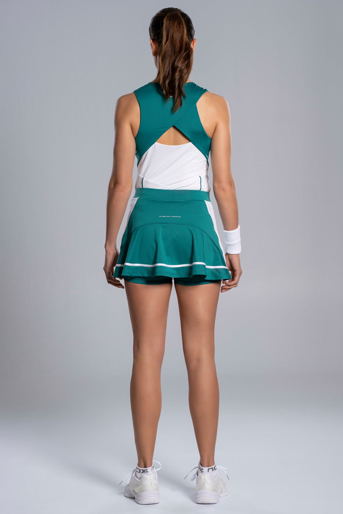 NOX Women PRO White/Ivy Green Skirt